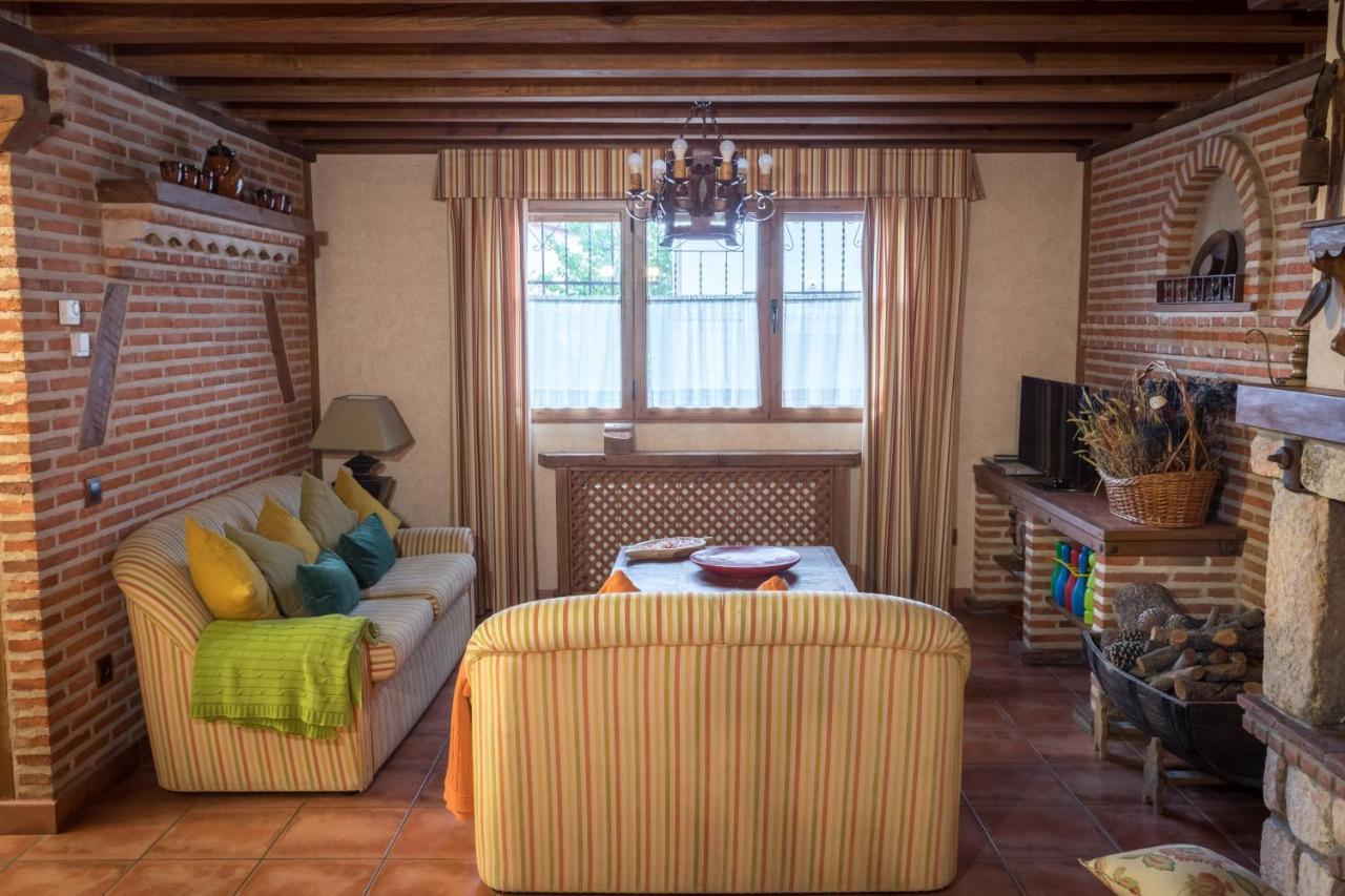 Otero de Herreros Casa Rural El Capricho מראה חיצוני תמונה