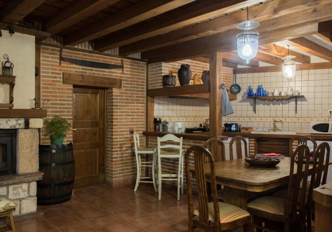 Otero de Herreros Casa Rural El Capricho מראה חיצוני תמונה