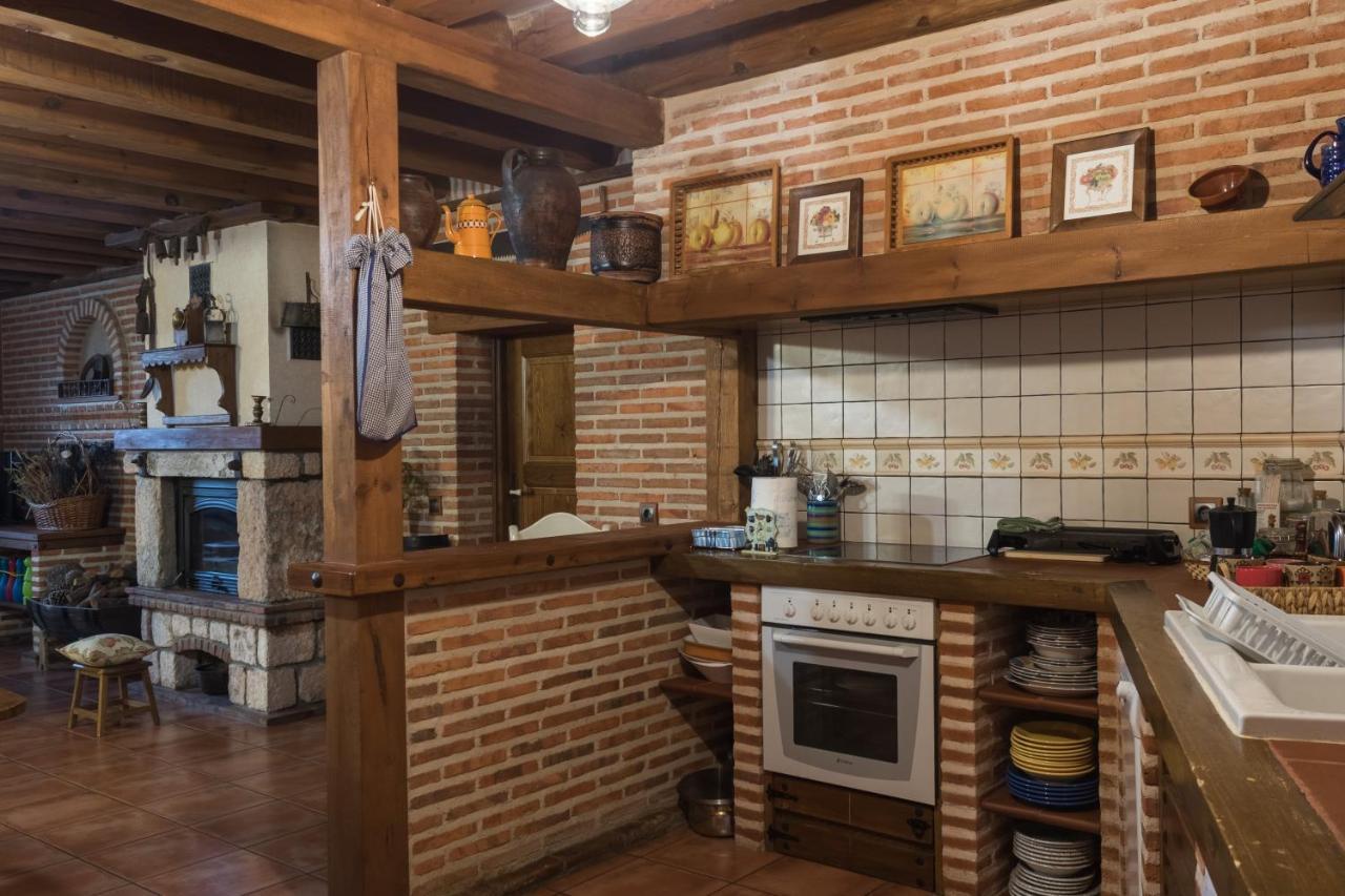 Otero de Herreros Casa Rural El Capricho מראה חיצוני תמונה