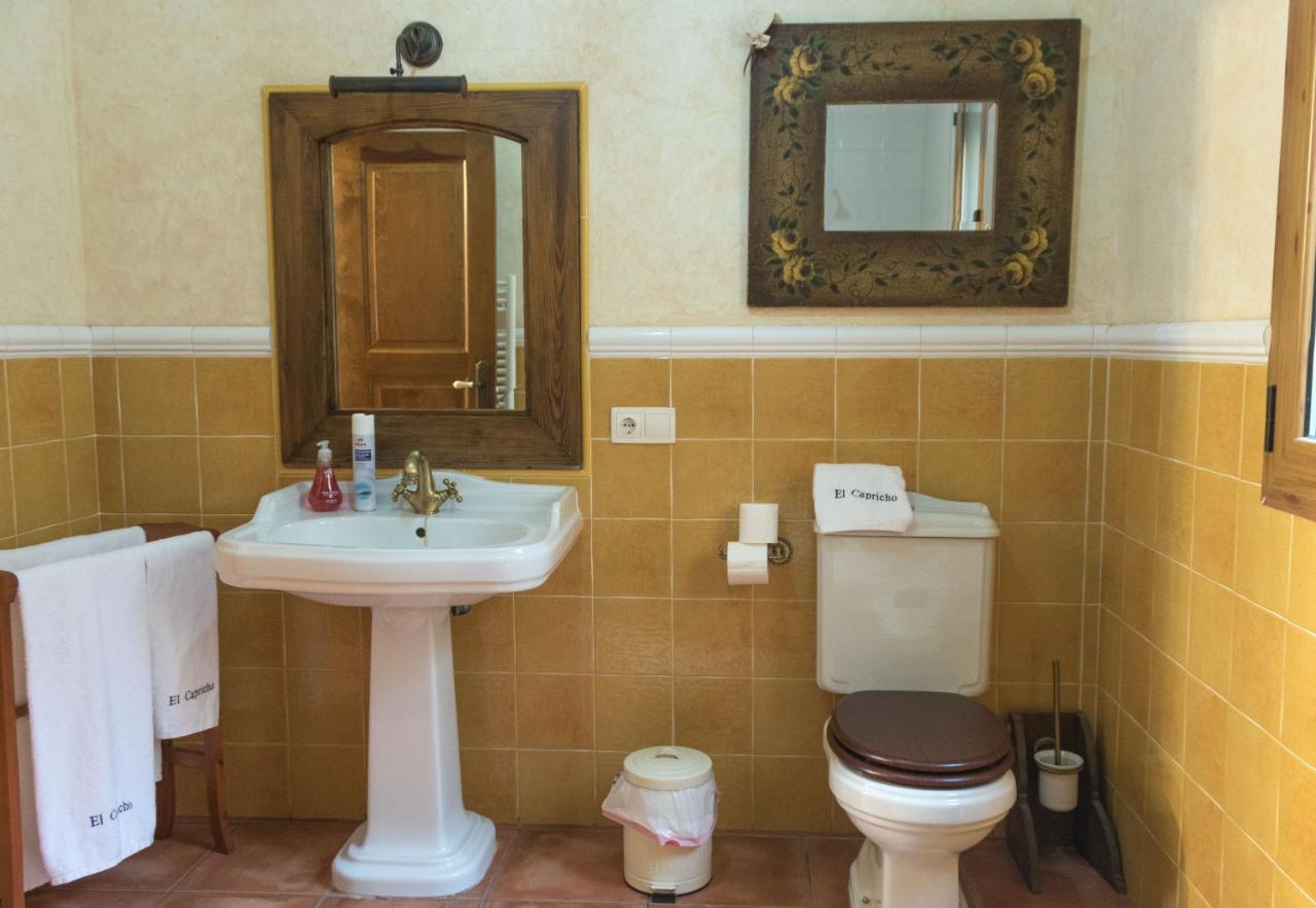 Otero de Herreros Casa Rural El Capricho מראה חיצוני תמונה