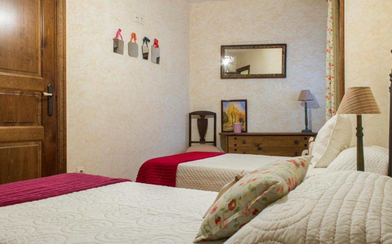 Otero de Herreros Casa Rural El Capricho מראה חיצוני תמונה